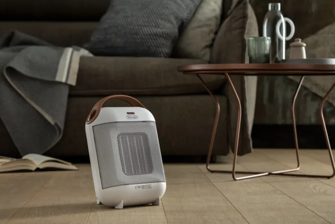 De'Longhi Keramische Verwarming ‘Hfx30C18.Iw' 1800W