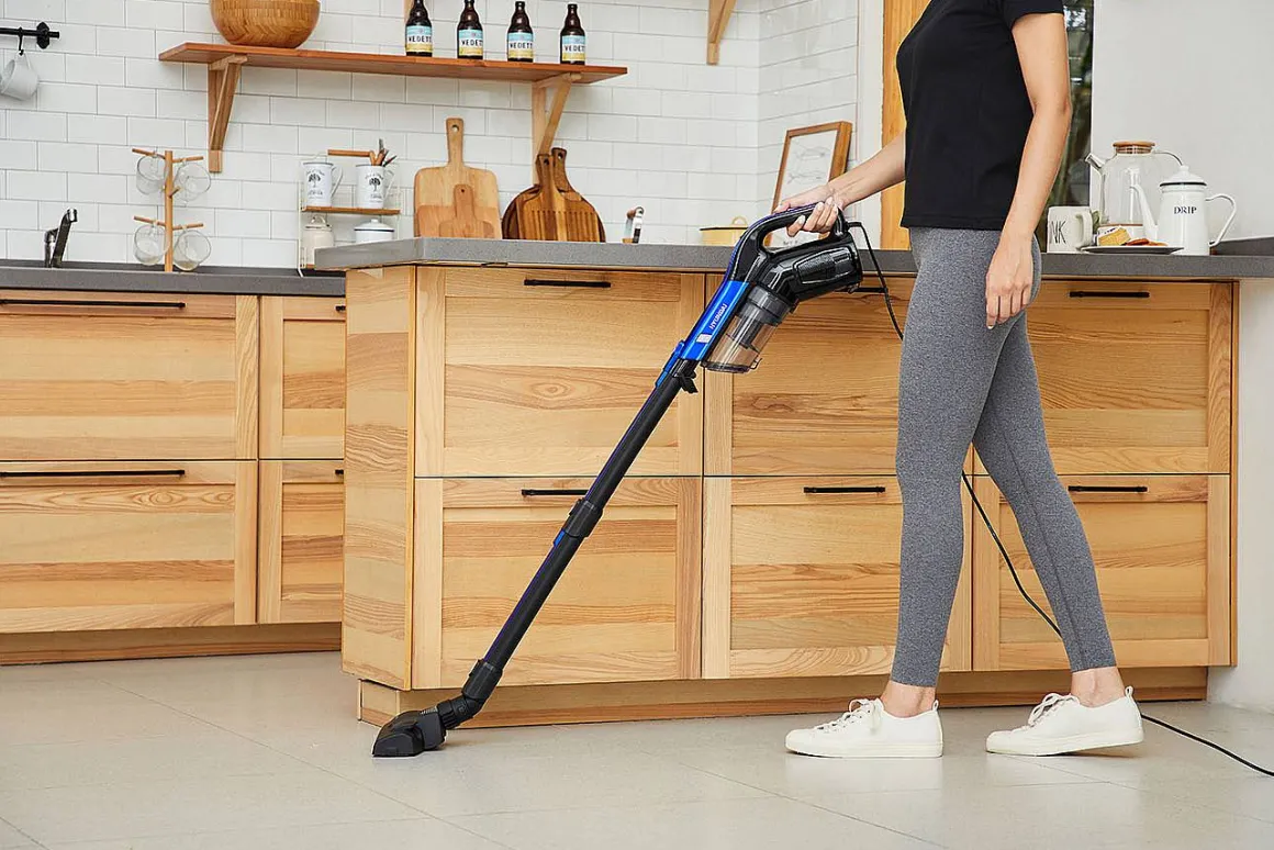 Hyundai Steelstofzuiger + Handvat 600W Blauw