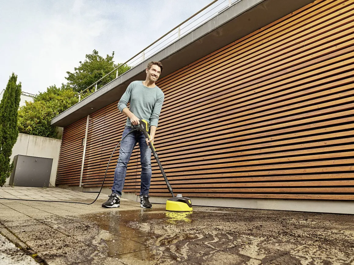 Karcher Hogedrukreiniger K5 Premium Smart Control Home - 2100W - 145 Bar - 500 L/H - Met Terrasreiniger