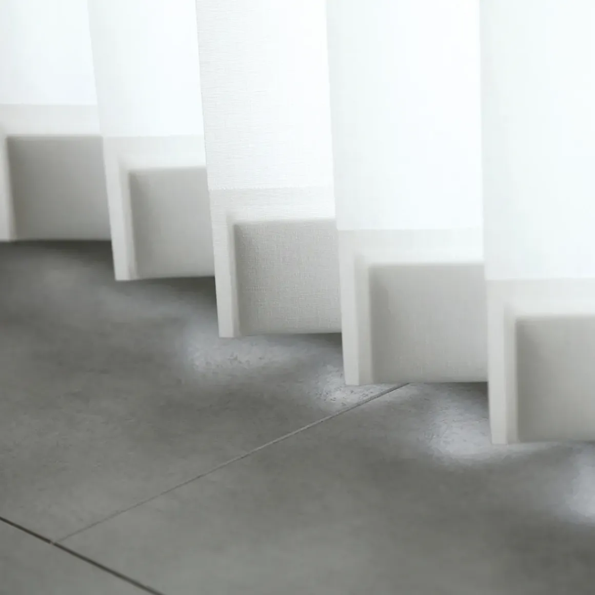 Madeco 4115 Verticale Lamellen Compleet Lichtdoorlatend Wit 12,7 X 260 Cm + Rail 250 Cm
