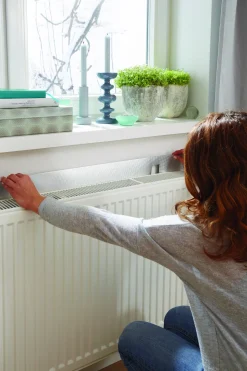 Tesa Radiatorfolie Thermo Cover - Kunststof - Rd Waarde 2,5M² K/W - 1Mm - 70X100Cm - 0,7M²