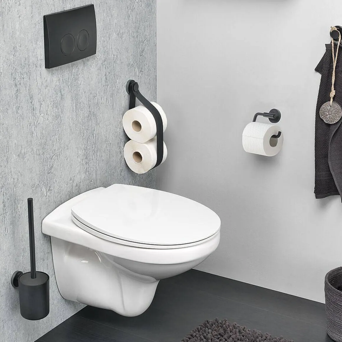 Tiger Toiletaccessoireset Urban Toiletborstel Met Houder + Toiletrolhouder Zonder Klep + Handdoekhaak Zwart