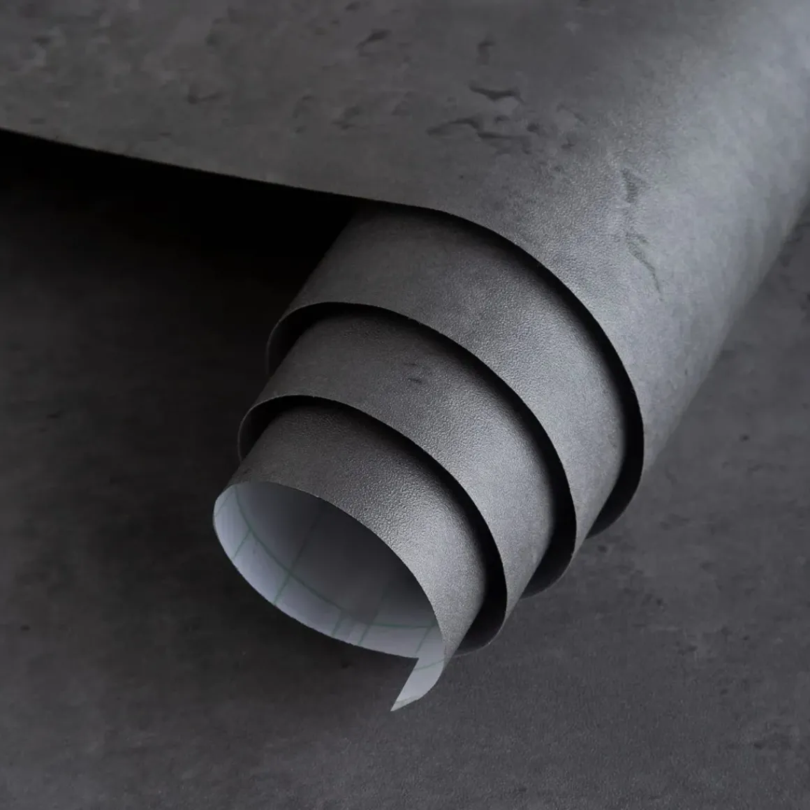 Zelfklevend Behang - Vinyl - Betonlook - Antraciet - Donker Grijs - Cemento Scuro - 122Cmx10M