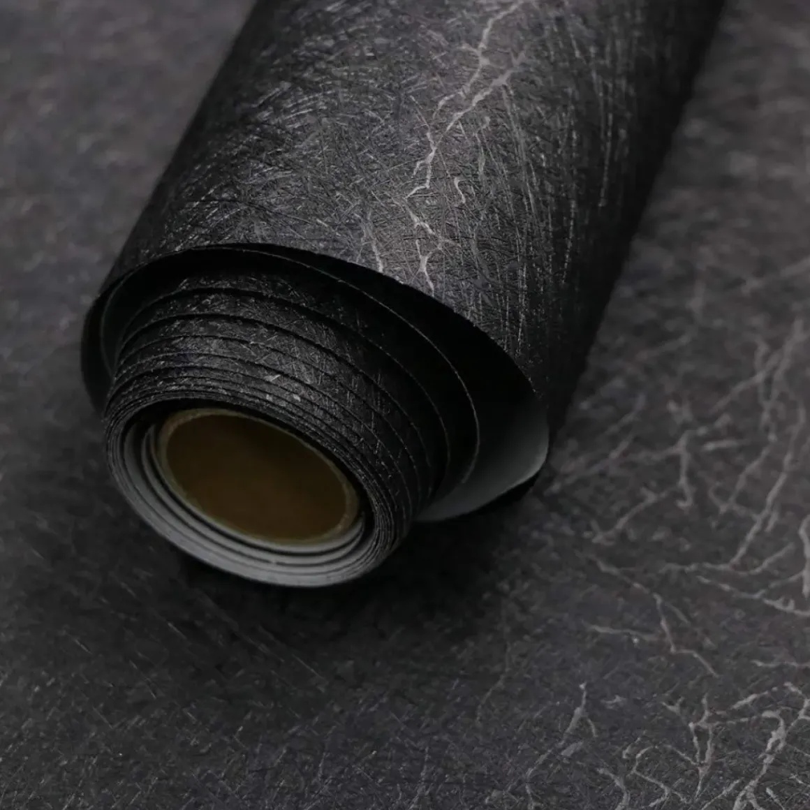 Zelfklevend Behang - Vinyl - Zwart Structuur - Graffiato - 122Cmx10M